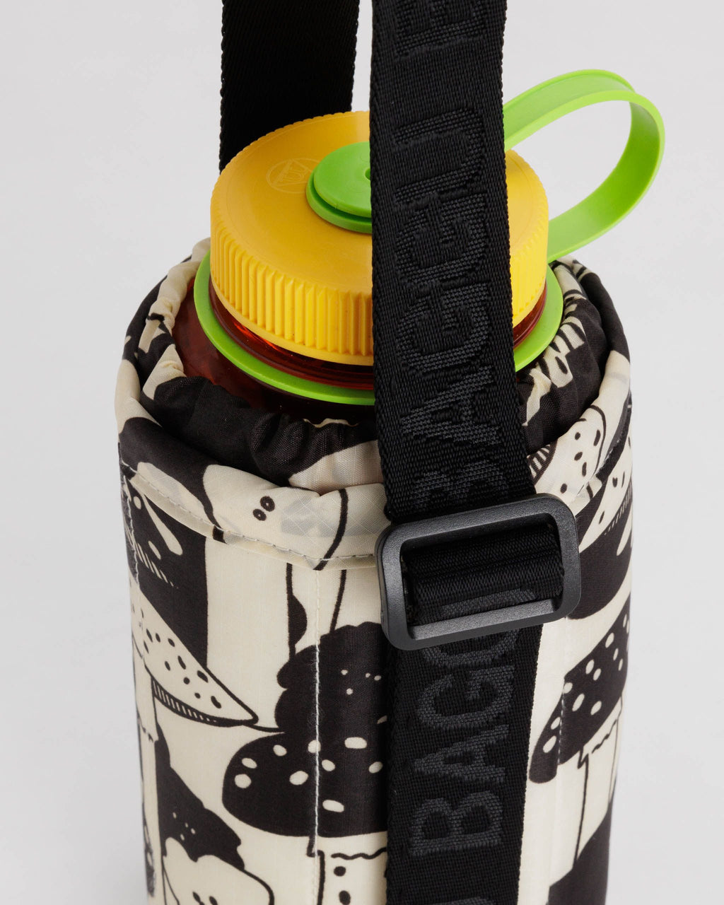 Puffy Water Bottle Sling - Mushrooms