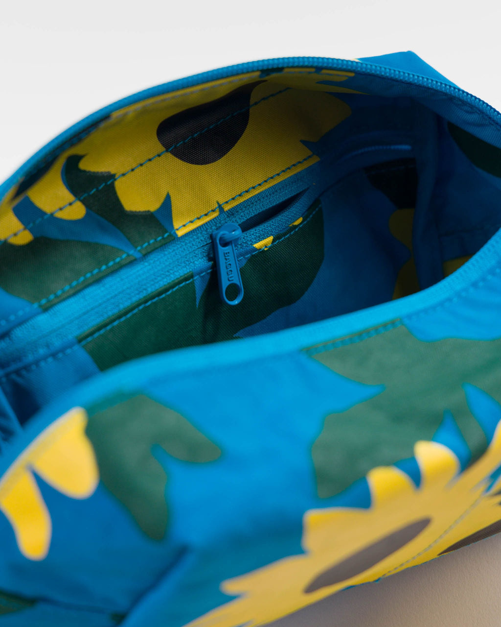 Dopp Kit - Wild Sunflower Blue