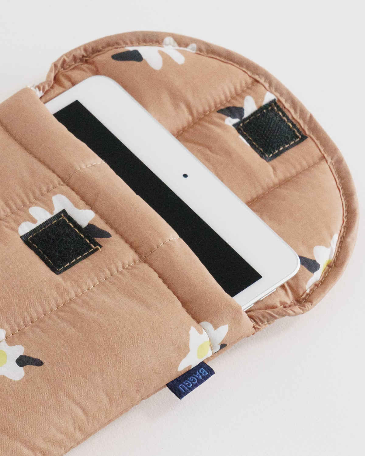 Puffy Tablet Sleeve - Painted Daisy
