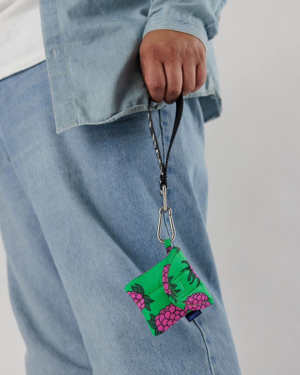 Puffy Earbuds Case - Green Raspberry