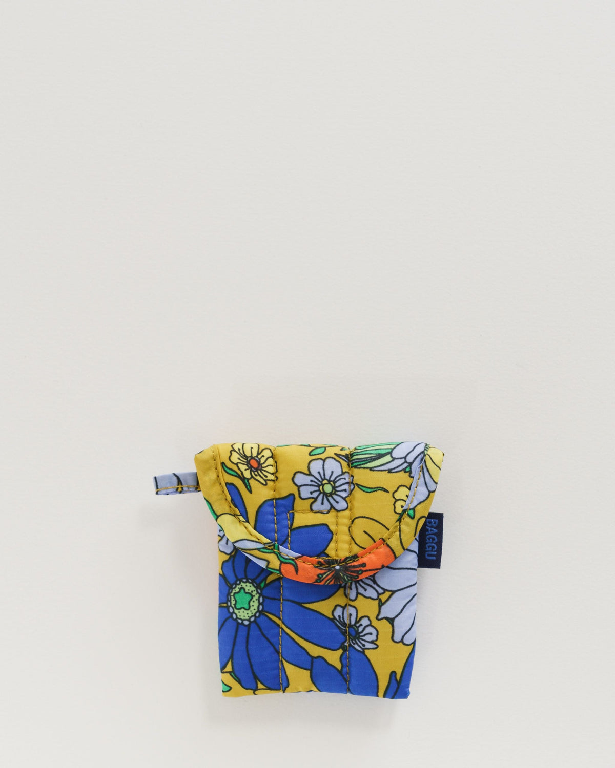 Puffy Earbuds Case - Wallpaper Floral