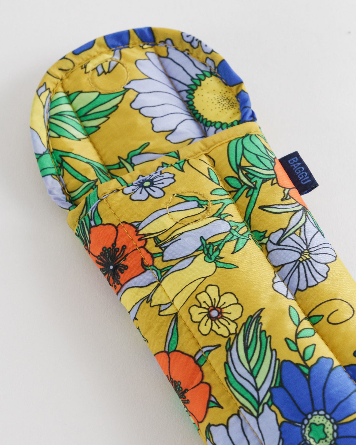 Puffy Glasses Sleeve - Wallpaper Floral