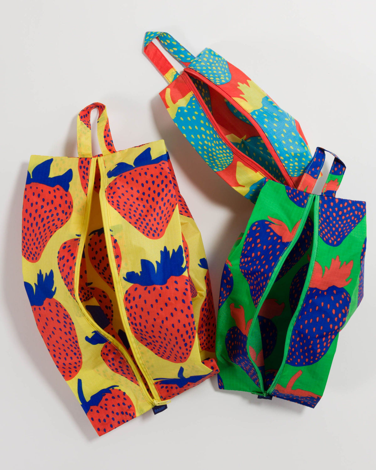 3D Zip Set - Electric Strawberries