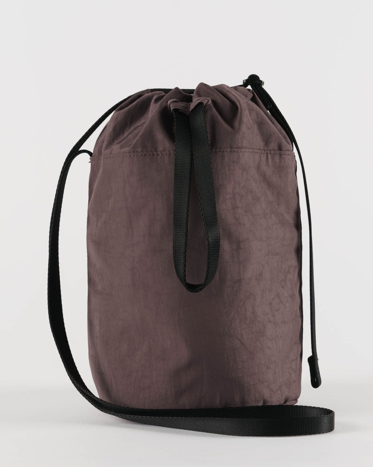 Medium Nylon Bucket Bag - Peppercorn