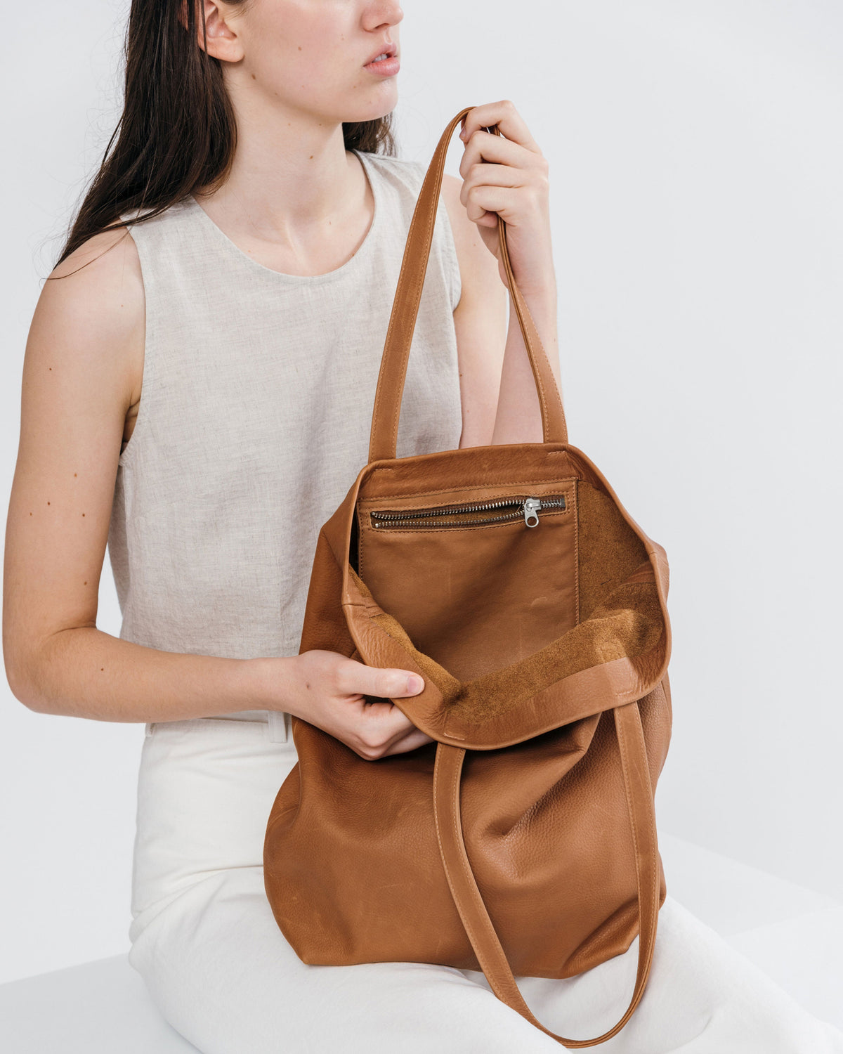 Basic Tote - Saddle