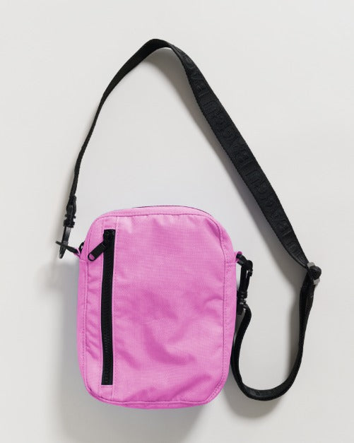 Amazon Sport Crossbody - Bright Pink