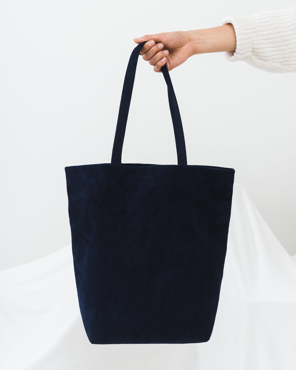 Basic Tote - Midnight Suede