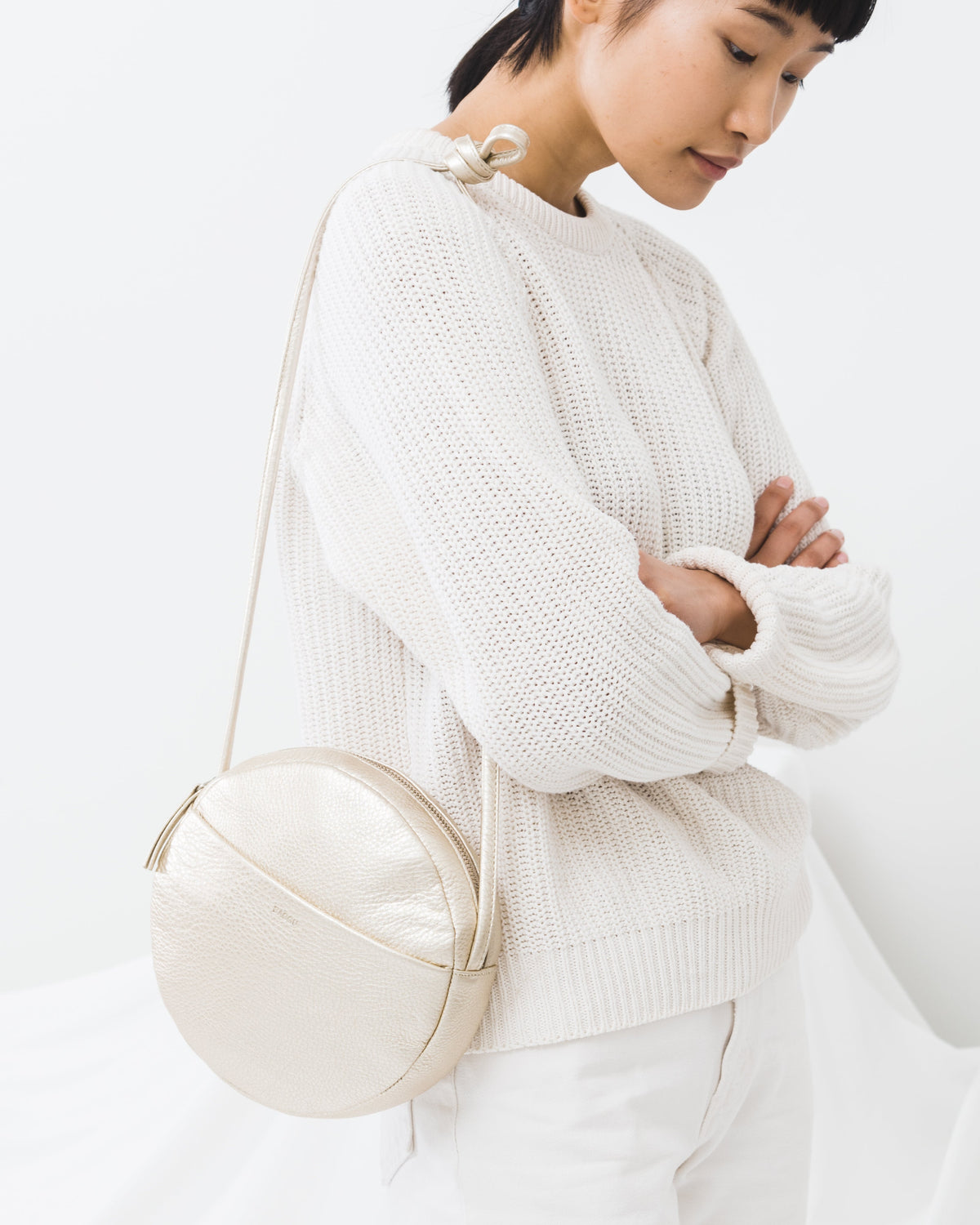 Soft Circle Purse - Platinum