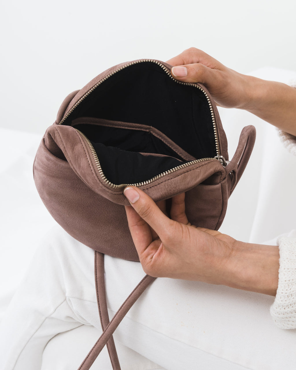 Circle Purse - Taro Nubuck