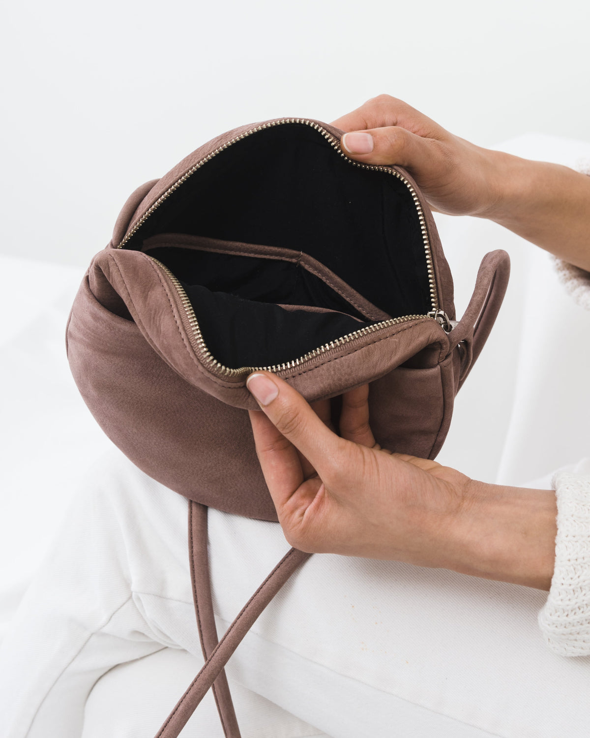 Circle Purse - Taro Nubuck