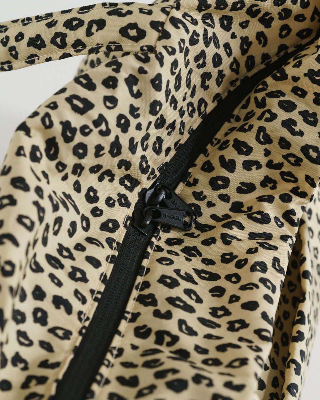 Cloud Bag - Honey Leopard