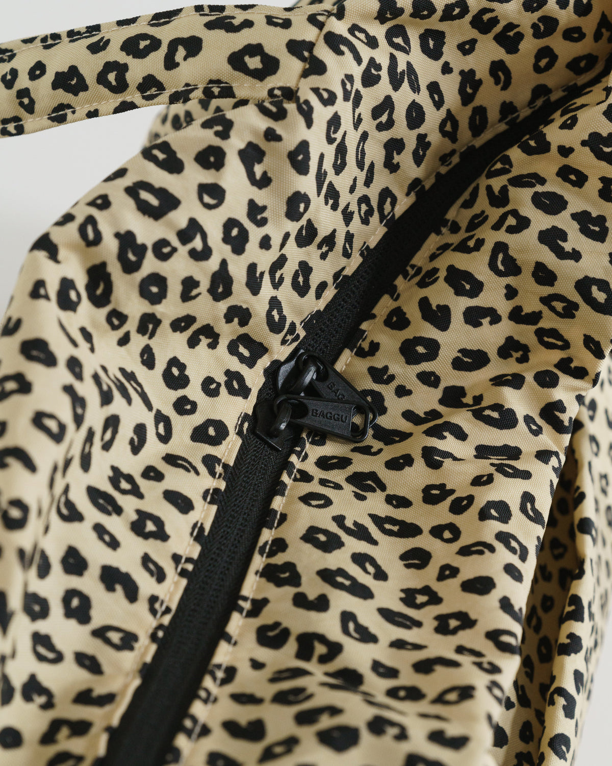 Cloud Bag - Honey Leopard