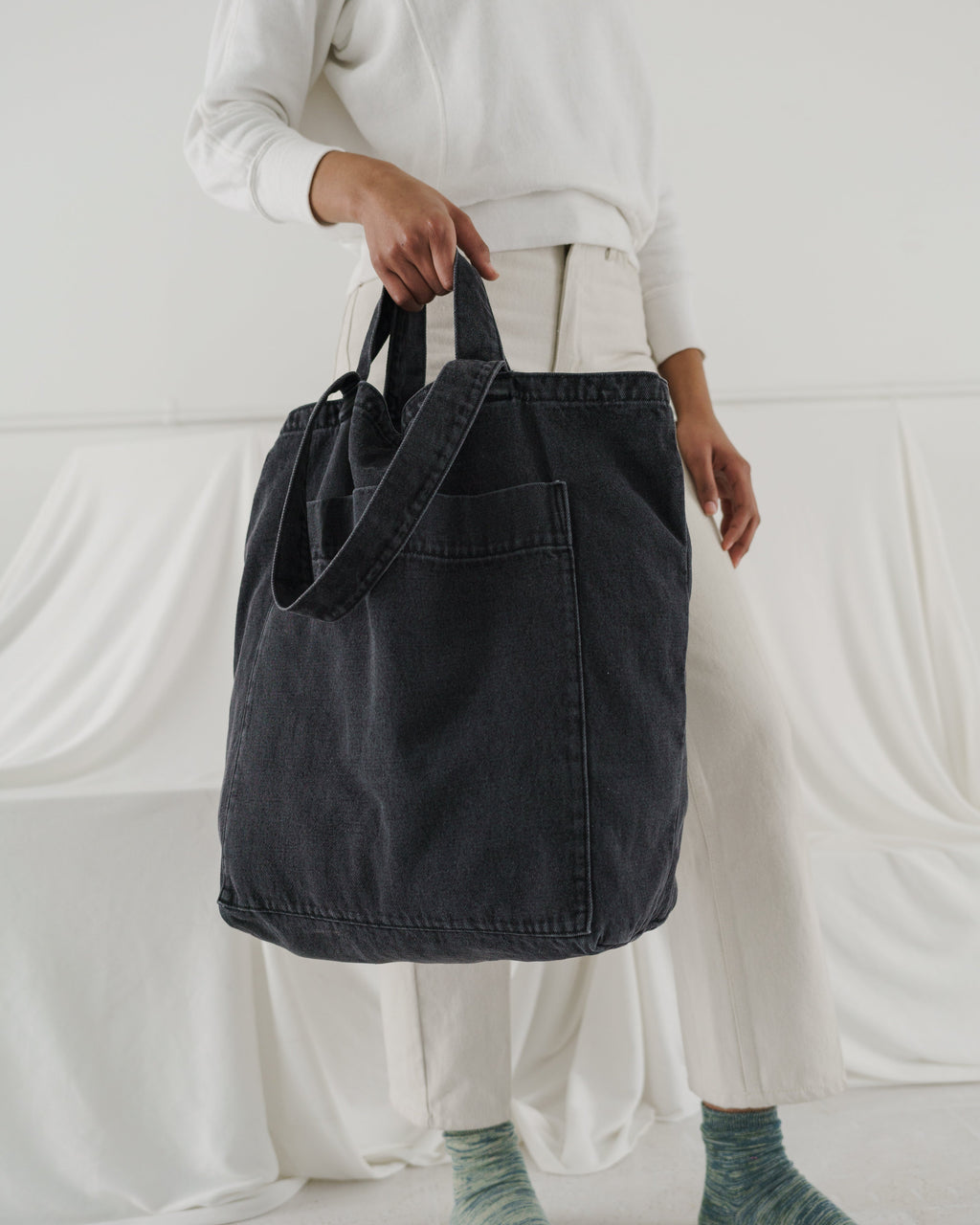 Giant Pocket Tote - Washed Black
