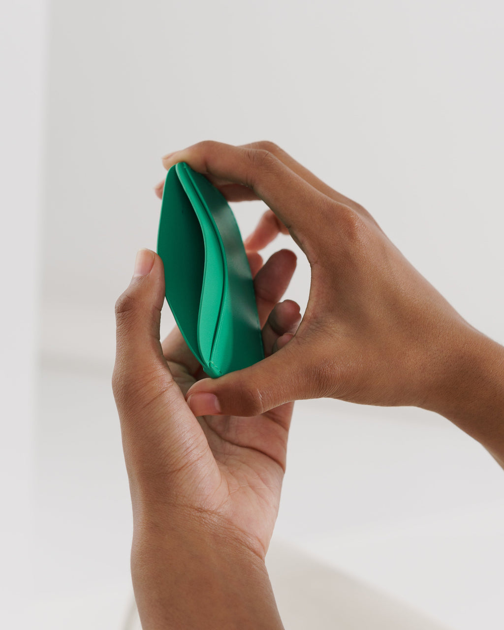 Groovy Card Holder - Jade