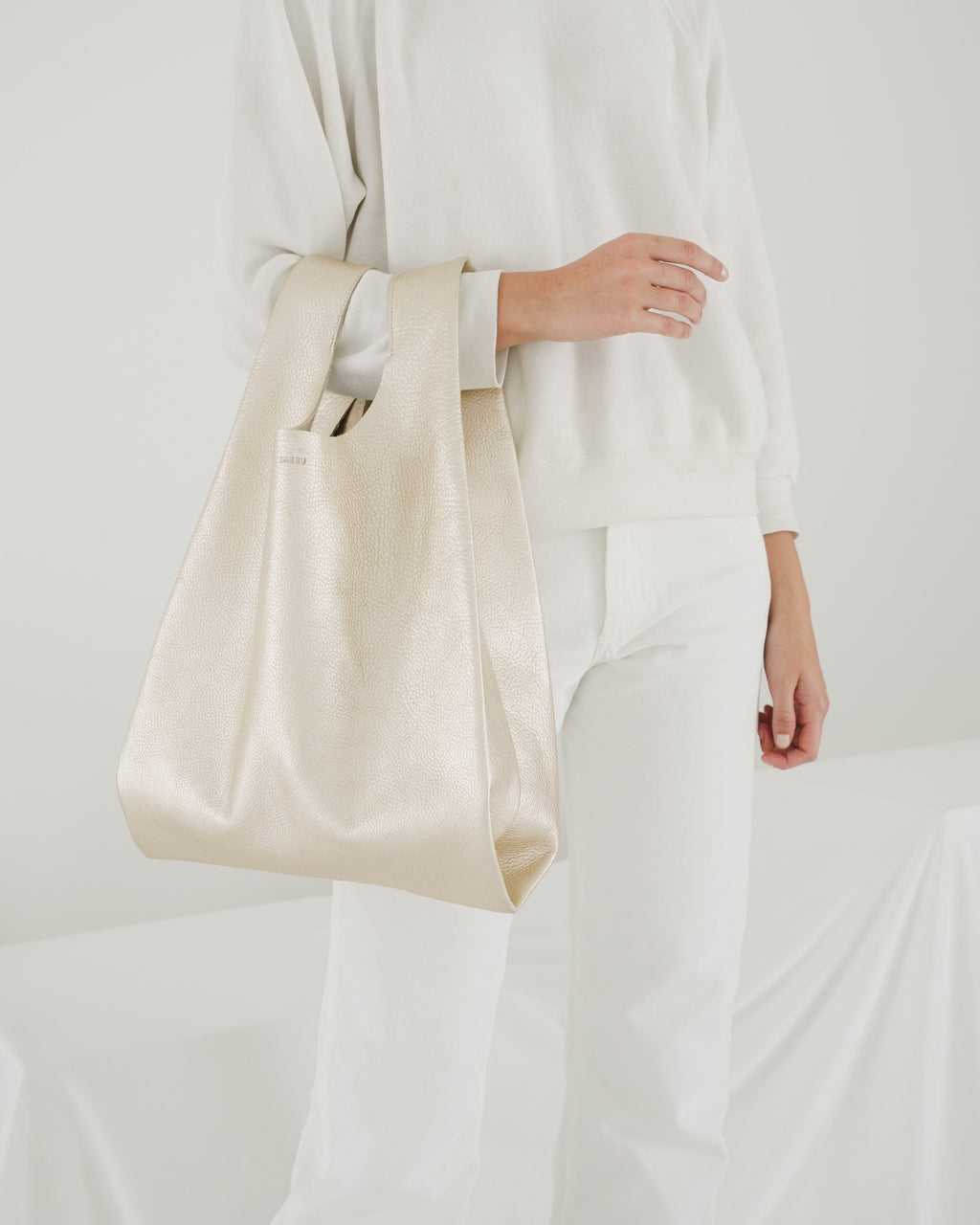 Medium Baggu - Platinum