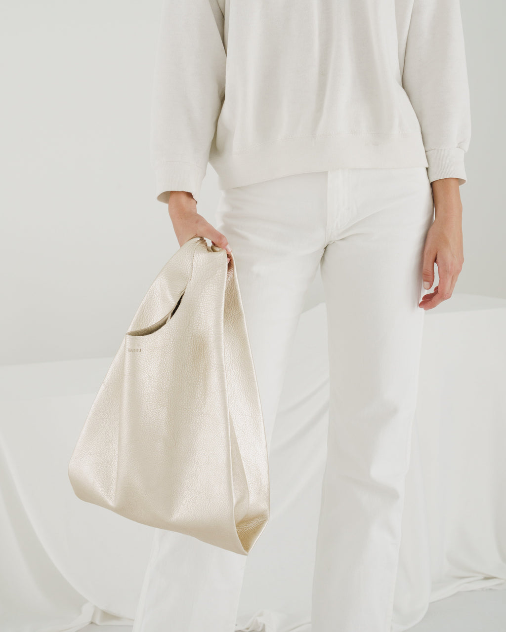 Medium Baggu - Platinum