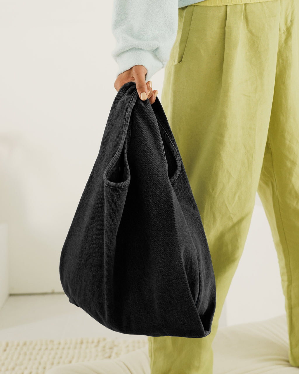 Medium Baggu - Washed Black
