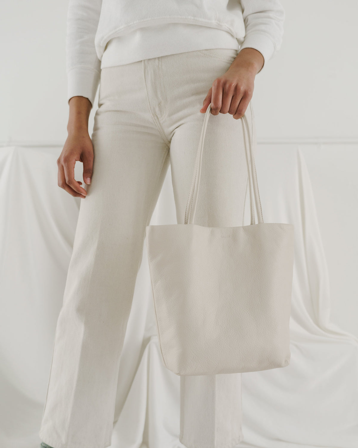 Soft Medium Tote - Stone