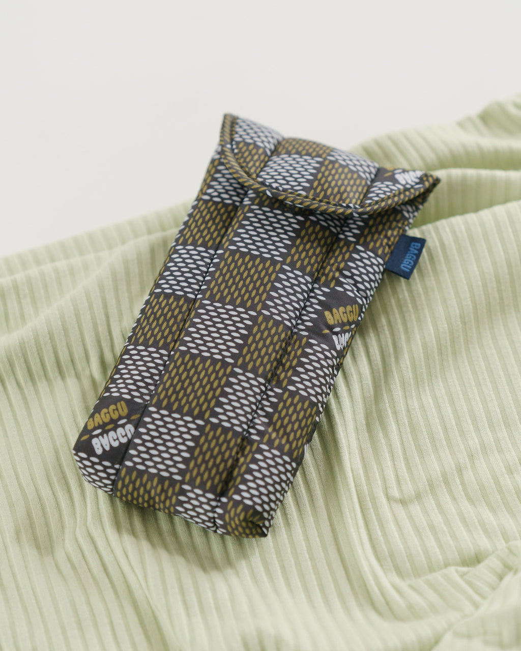Puffy Glasses Sleeve - Woven Check