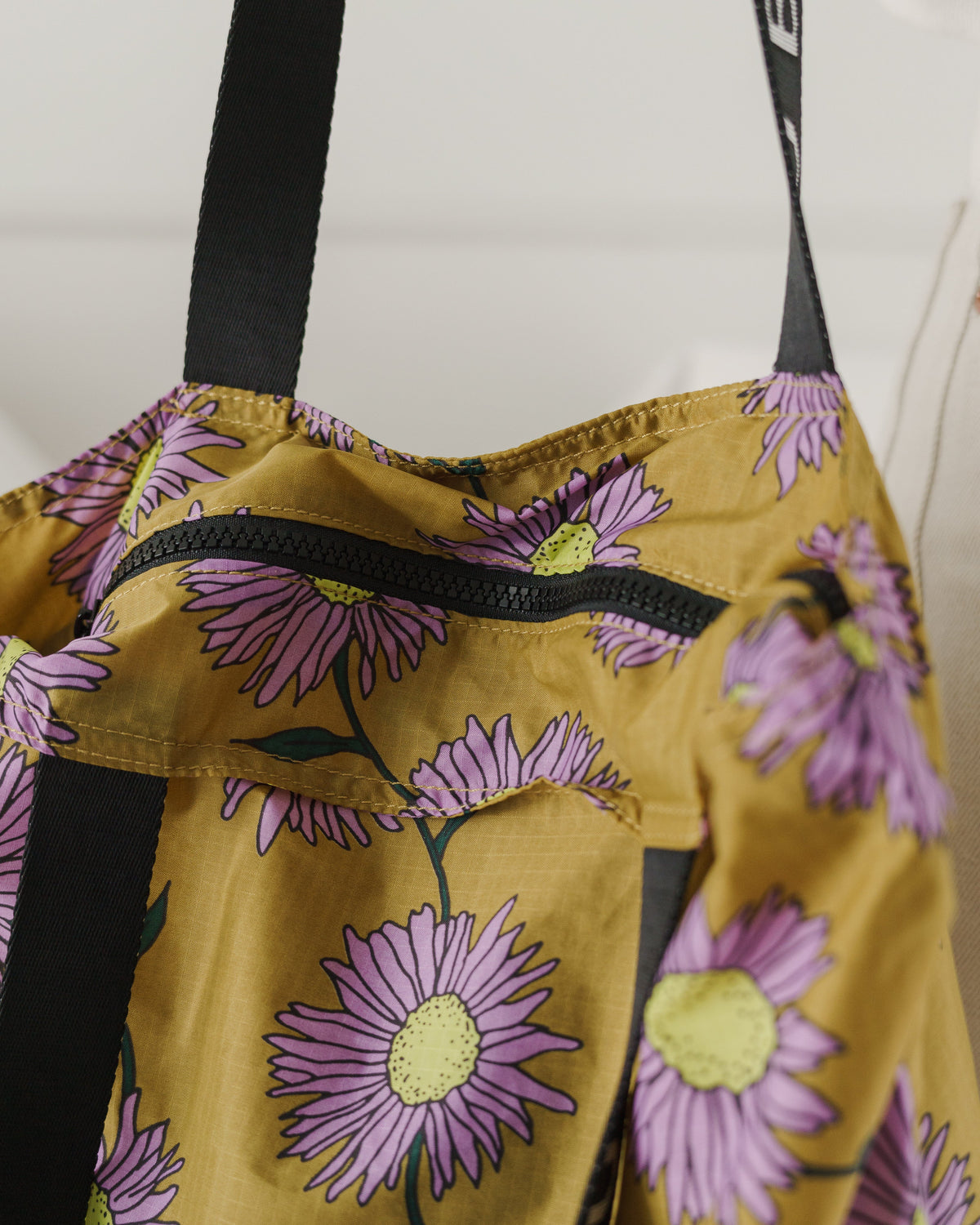 Ripstop Tote - Daisy Chain