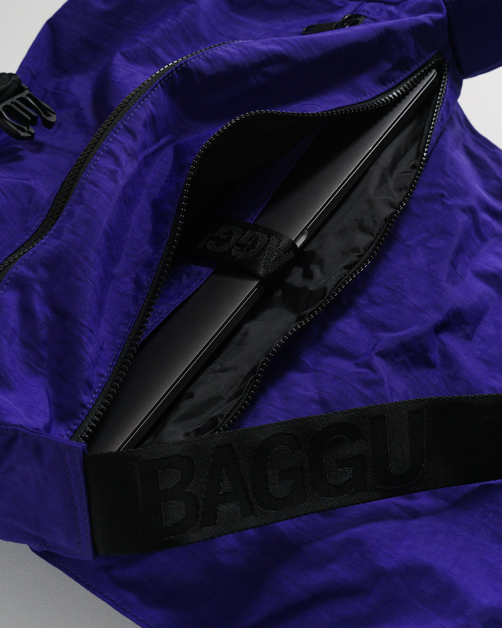 Sport Messenger Bag - Cobalt