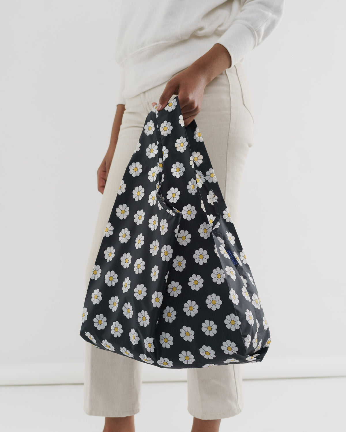Standard Baggu - Black Daisy &nbsp;