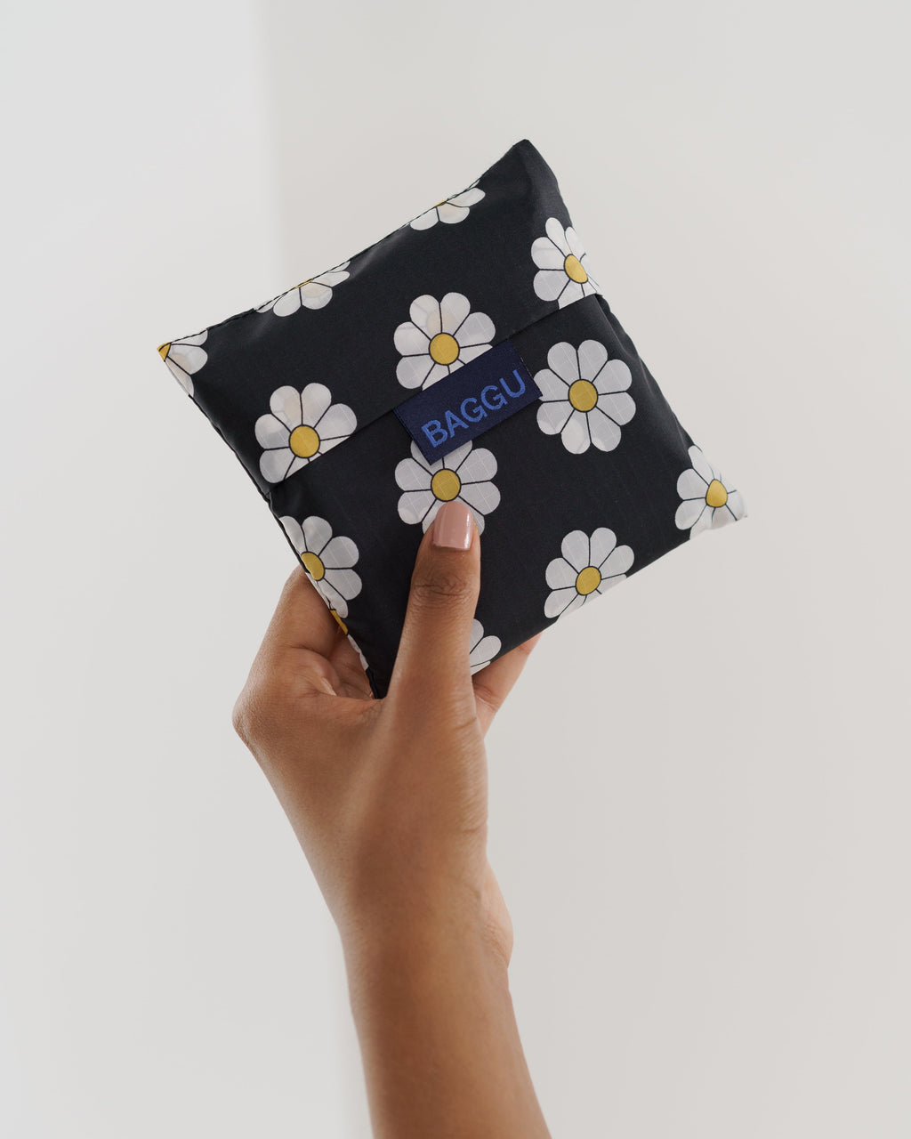 Standard Baggu - Black Daisy &nbsp;