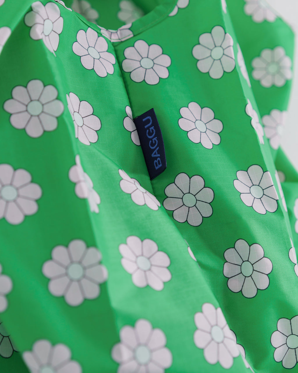 Standard Baggu - Green Daisy