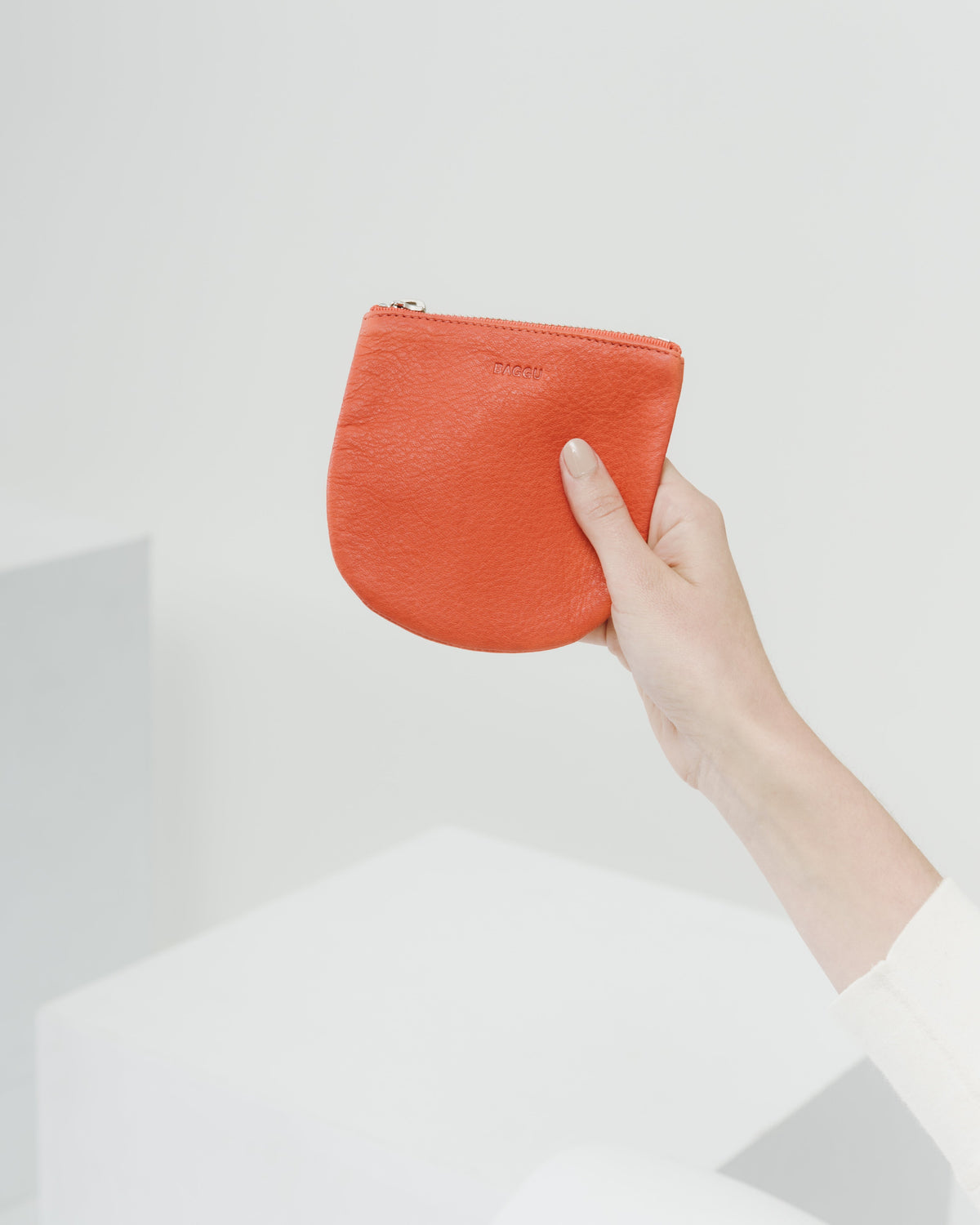 Small U Pouch - Warm Red