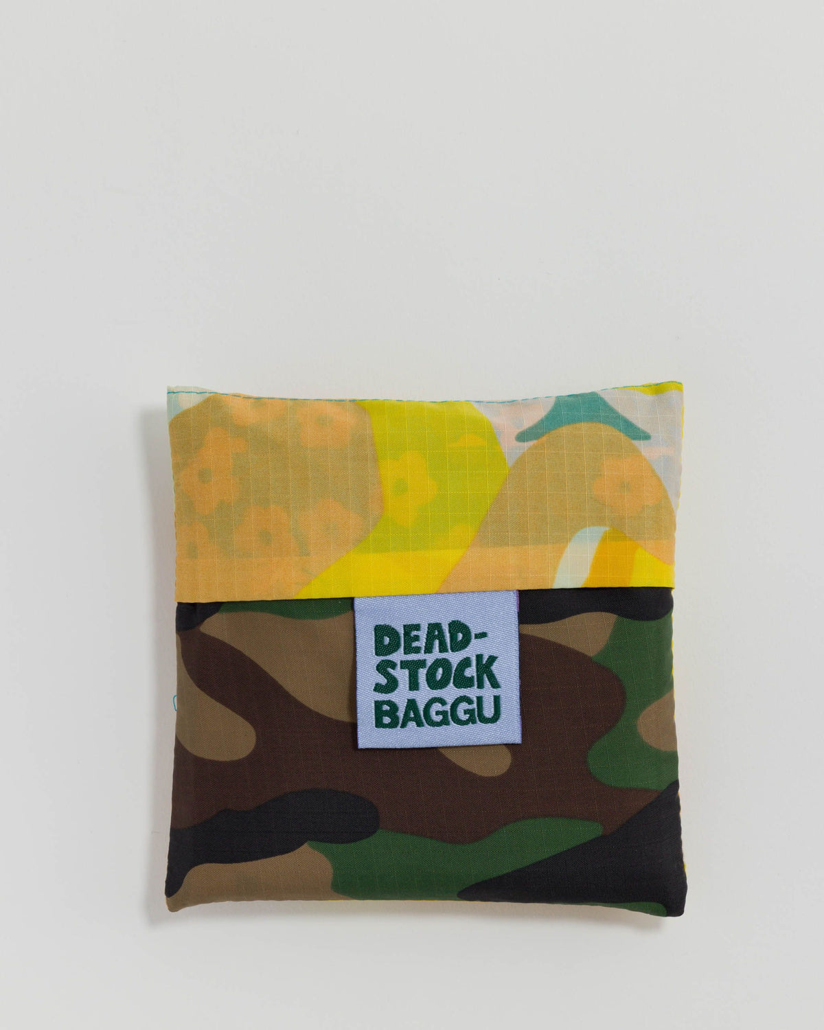 Standard Baggu - Deadstock Camo Flower