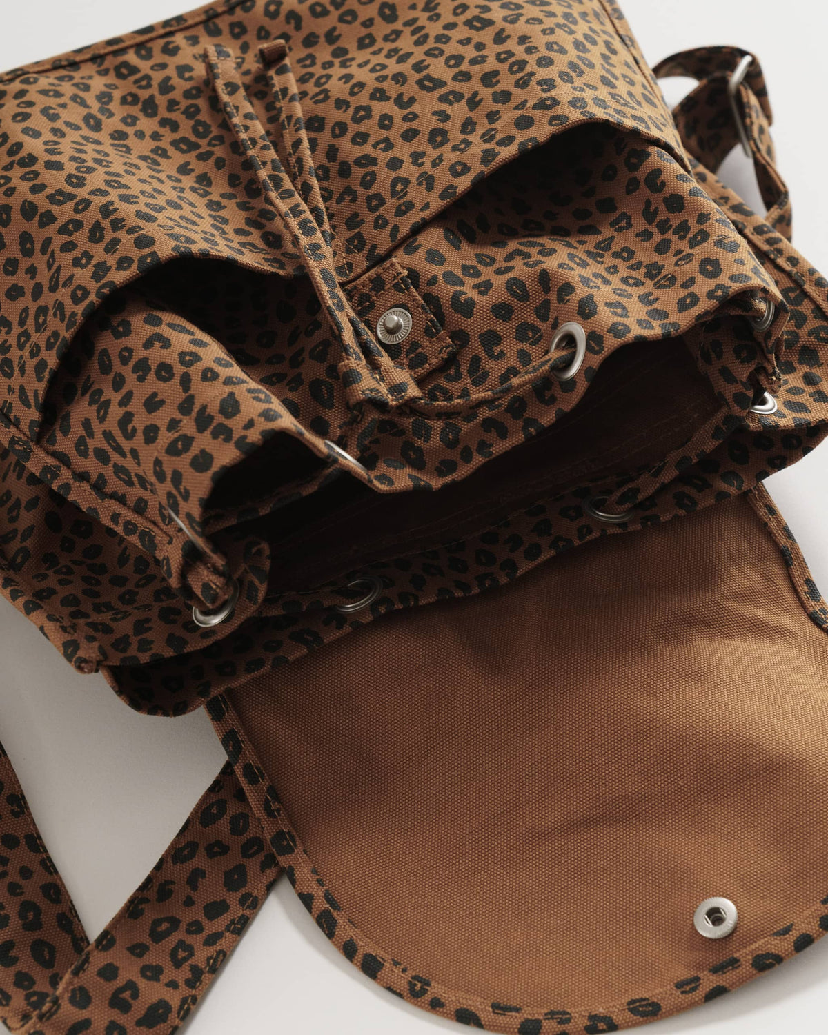 Drawstring Backpack - Leopard-Nutmeg