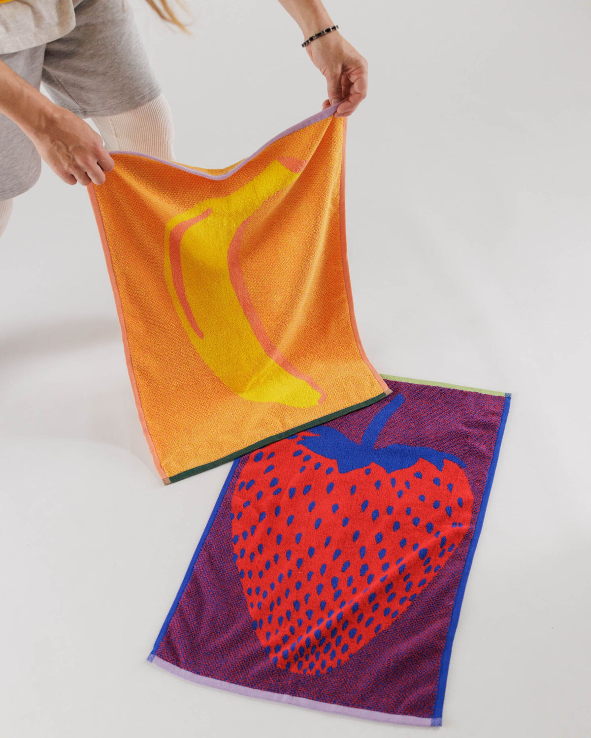 Hand Towel Set of 2 - Giant Fruit Mix